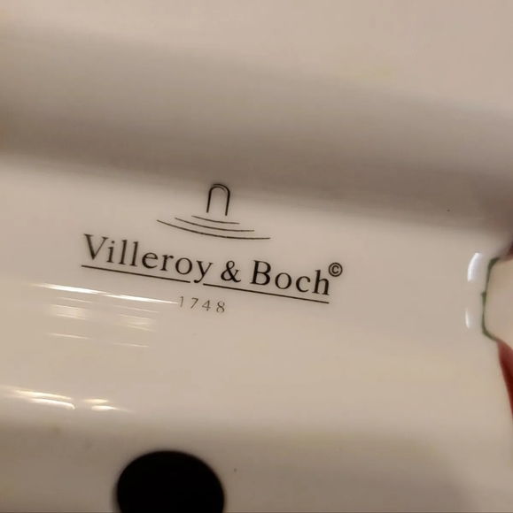 Villeroy & Boch Christmas Train North Pole Express 2 Piece Train Tea Light - Picture 6 of 9